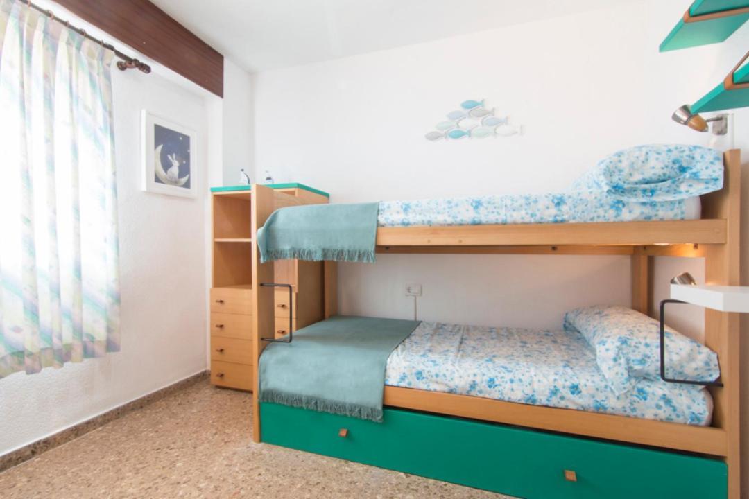 Bright Apartment Steps Away From The Beach Mareny Blau Exterior photo