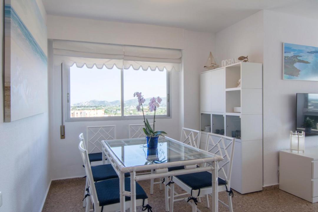 Bright Apartment Steps Away From The Beach Mareny Blau Exterior photo